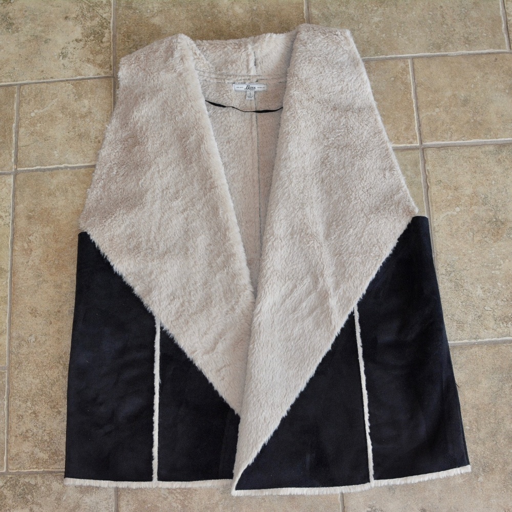 NWT Bass Faux Fur Vest